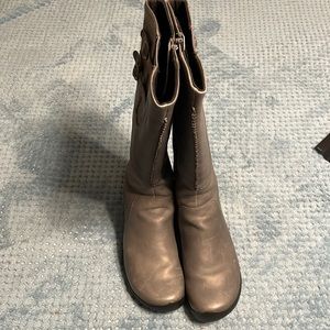 Keen Bern Baby Bern Boot in Gargoyle(grey), size 9 M